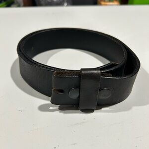 Men's Black Leather Belt